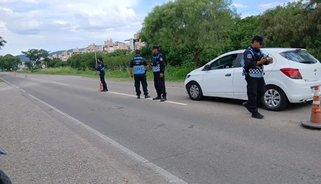 Más de 800 conductores infraccionados por incumplir las normativas viales