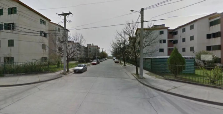 Hallaron a un hombre sin vida dentro de un auto en barrio Juan Pablo II