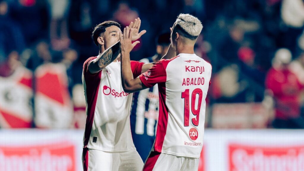 Independiente remontó ante Alianza Lima y arrancó el 2026 con un triunfo en Montevideo