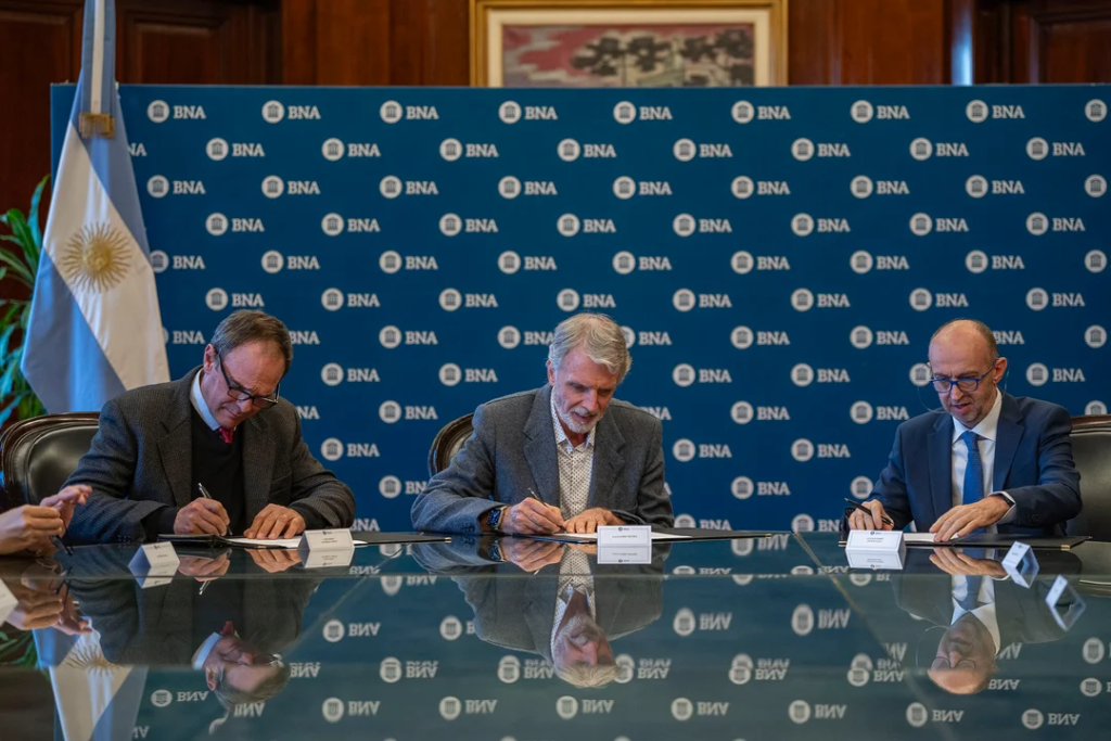 El gobierno de Javier Milei designó a Alejandro Henke como vicepresidente del Banco Nación