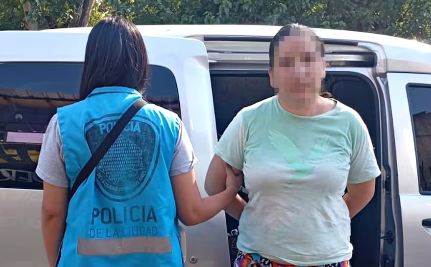 Cayó una cuidadora que drogaba y robaba a jubilados