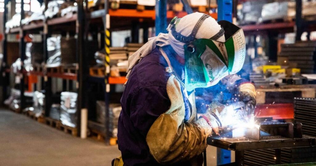 Industriales en alerta por la crisis: piden la emergencia en el norte