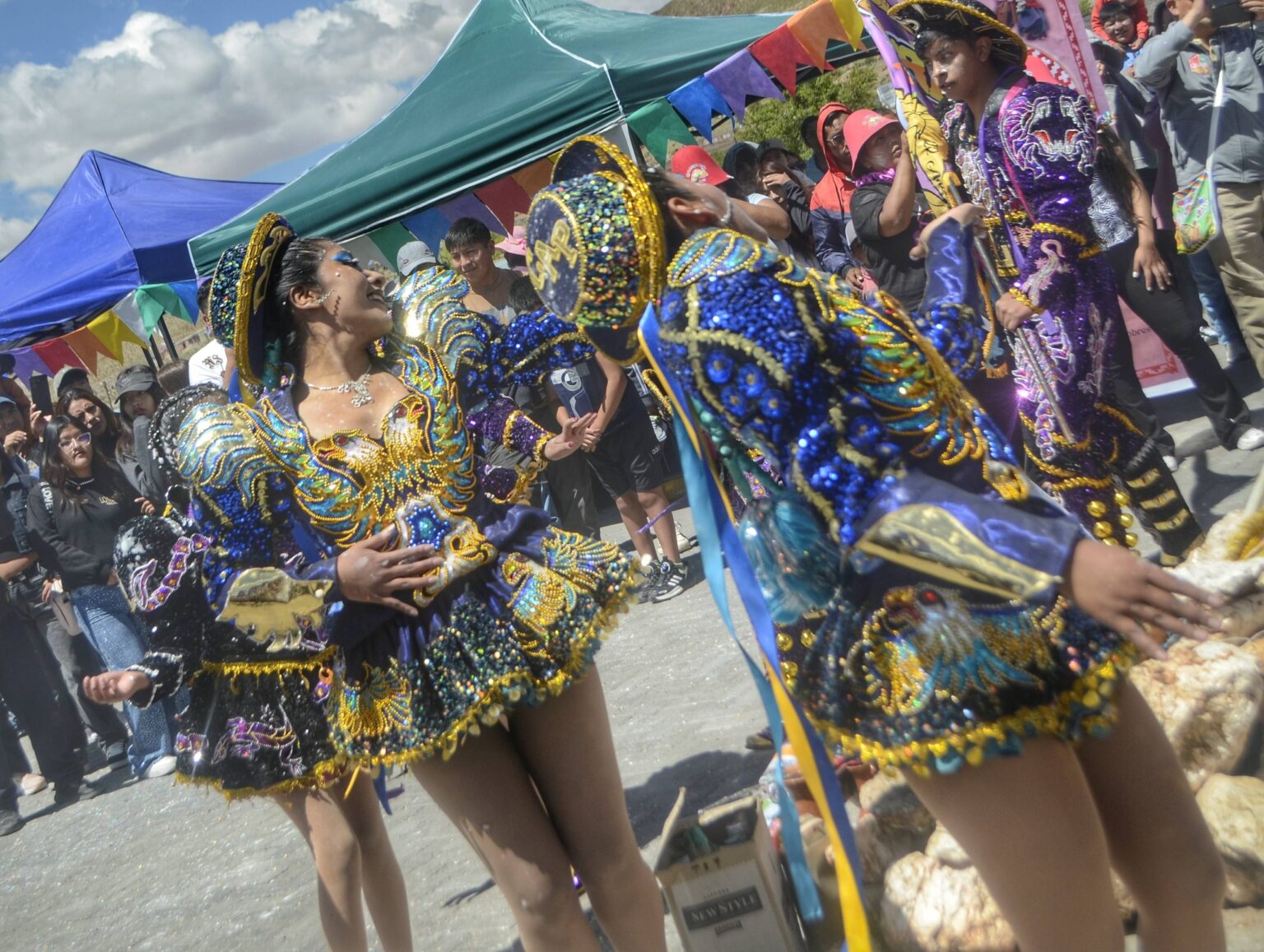 Arranca el Carnaval Andino Tolareño 2026