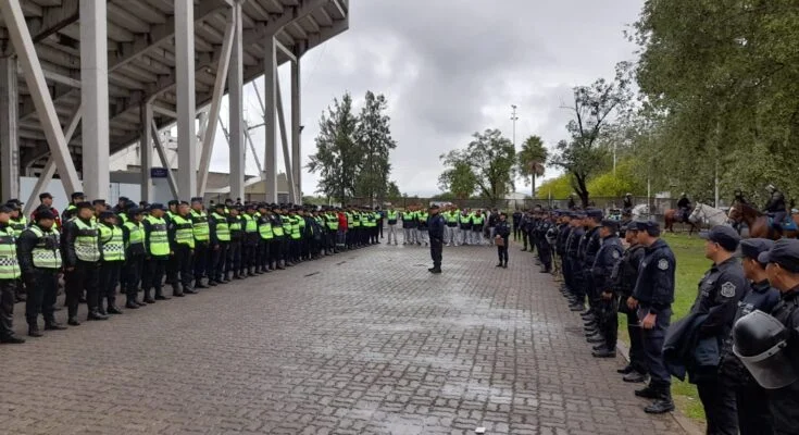 Suben los adicionales de la Policía de Salta: cuánto costarán desde marzo