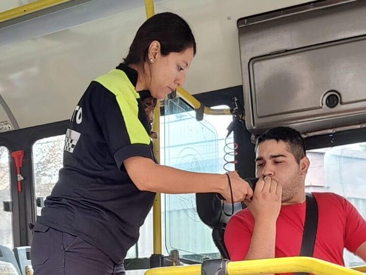 AMT obligará a las empresas a realizar controles de alcoholemia antes de cada recorrido