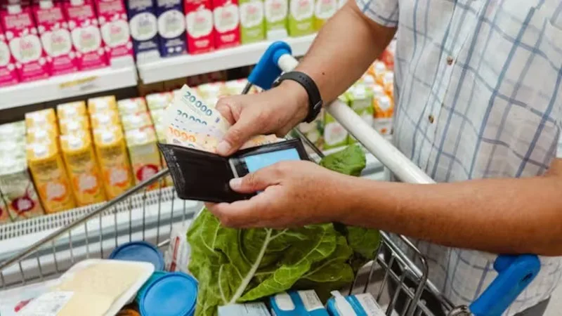 Indec: la inflación de enero fue de 2,9 por ciento y acumuló 32,4% en doce meses