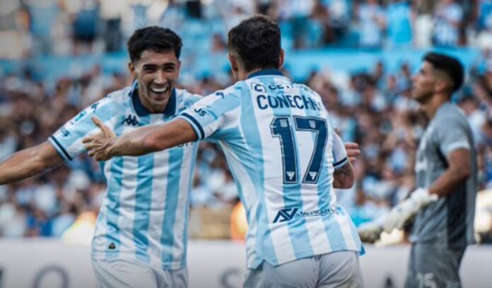 Racing le ganó a Argentinos Juniors y consiguió su primer triunfo en el Torneo Apertura