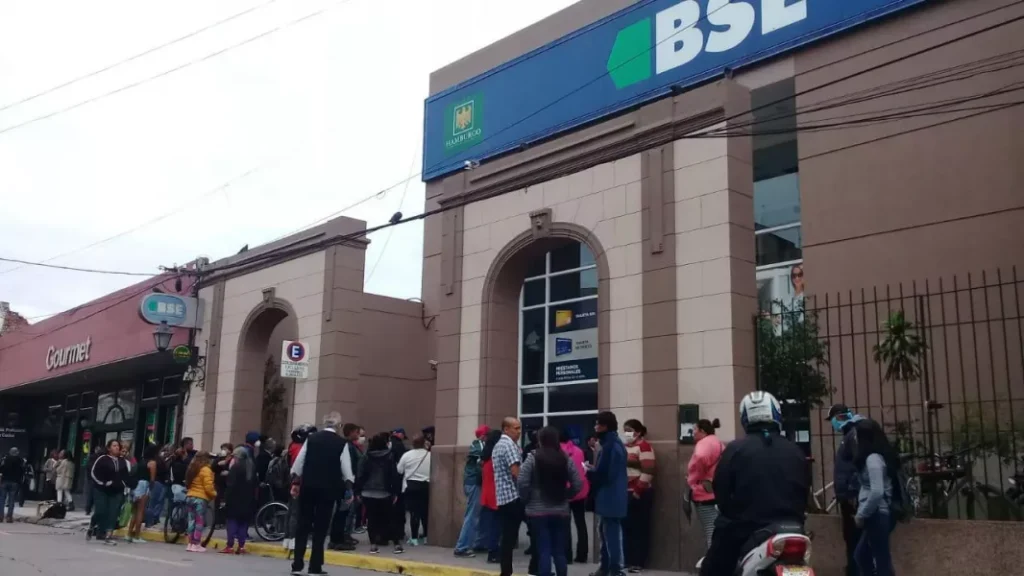 La Justicia confirmó la multa aplicada por Defensa del Consumidor al Banco Santiago del Estero