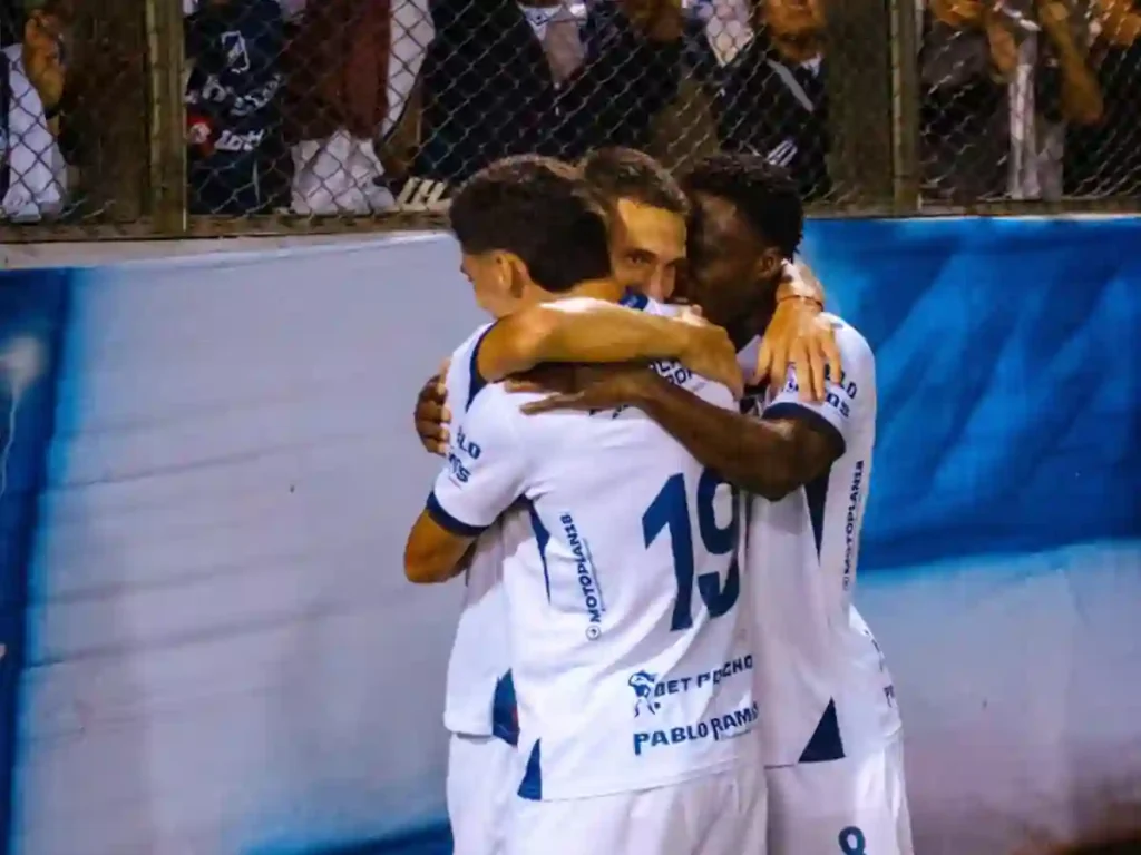 Juventud Antoniana venció a Sol de América y suma puntaje ideal