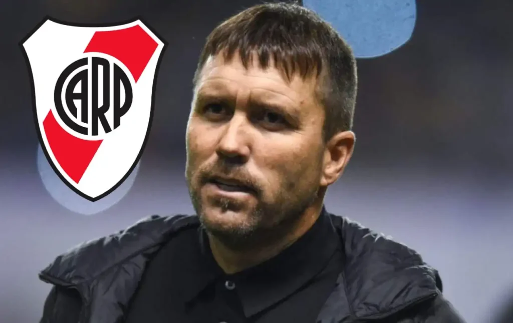 Coudet se desvinculó del Alavés y será nuevo DT de River
