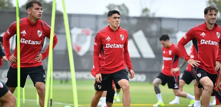 River visita a Estudiantes de Río Cuarto, con la intención de seguir por el camino del triunfo