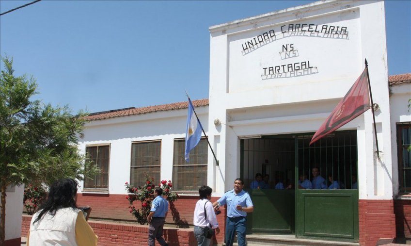Escándalo en la Cárcel de Tartagal: Un oficial fracturó la mandíbula de su jefe tras denunciar semanas de hostigamiento