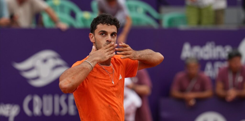 Francisco Cerúndolo dio el batacazo ante Medvedev y clasificó a los octavos de final del Masters 1000 de Miami