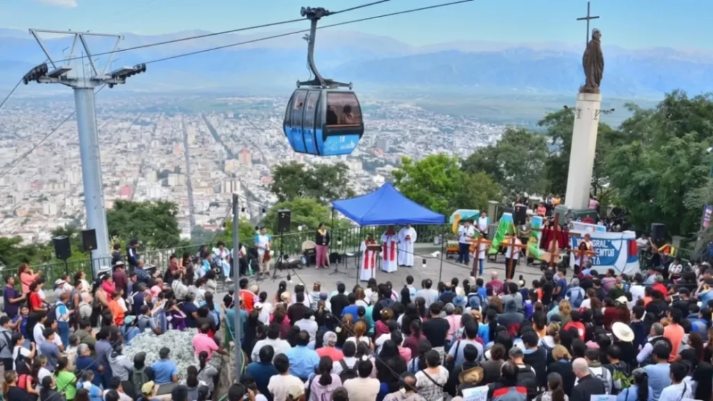 Salta superó las expectativas en Semana Santa: cerca de 50.000 visitantes y más de un 80% de ocupación en toda la provincia