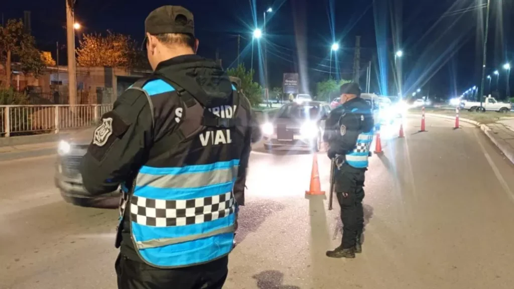 Sancionaron a más de 900 conductores por incumplimiento de las normativas viales