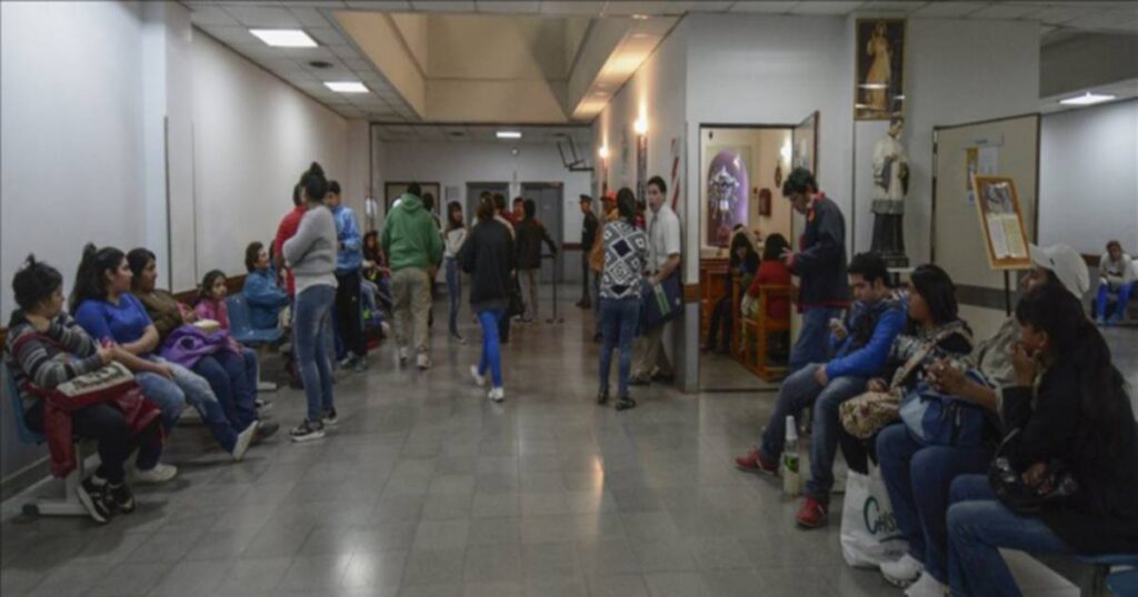 El pedido del Materno Infantil tras alcanzar picos de 350 consultas diarias por cuadros respiratorios