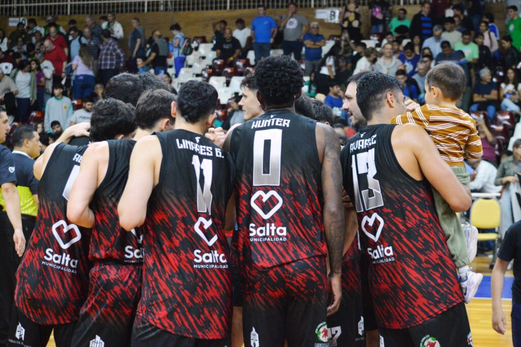 Salta Basket se juega una final anticipada ante San Isidro en el Delmi