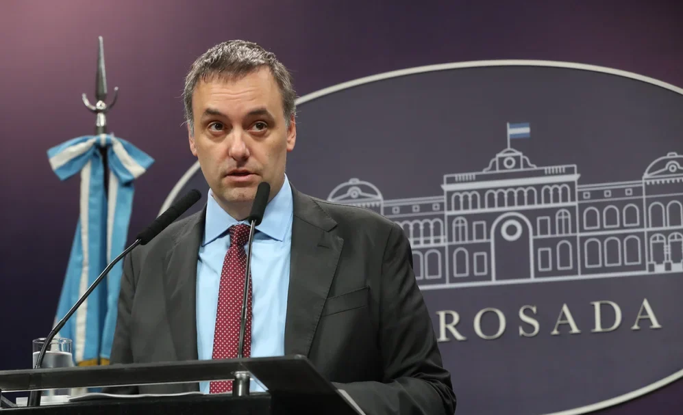 Semana clave para Adorni: la Justicia indaga sobre la compra de propiedades y reformas de lujo