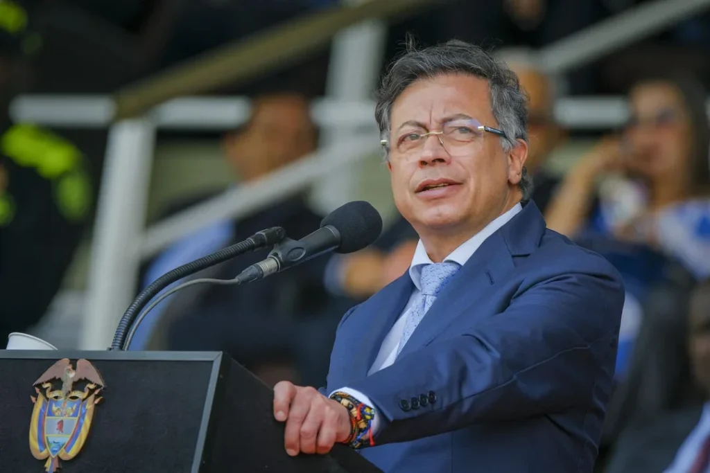 Colombia: capturan a presunto líder disidente de las FARC vinculado a atentado con 20 muertos