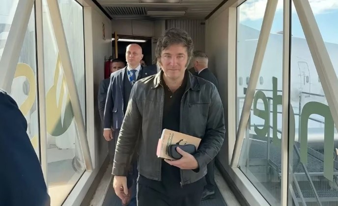 Milei viaja a Israel para participar de los festejos de la independencia