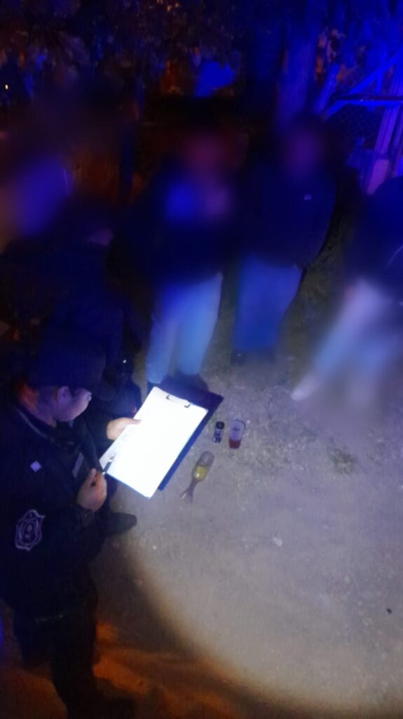 Clausuraron una fiesta clandestina en barrio Autodromo