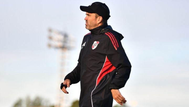 River se prepara para recibir a Aldosivi con otra ausencia fuerte de Castaño y una sorpresa juvenil