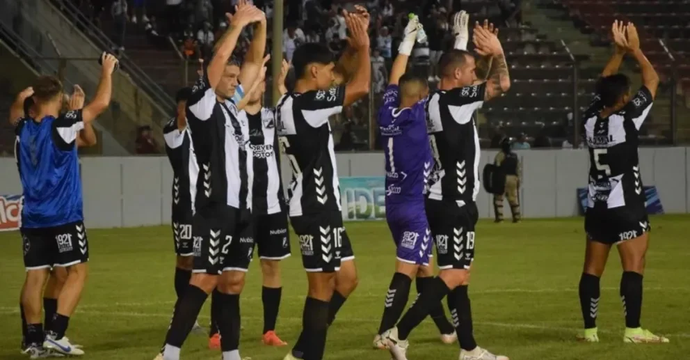Central Norte recibe a Mitre con la necesidad de volver al triunfo en el Martearena