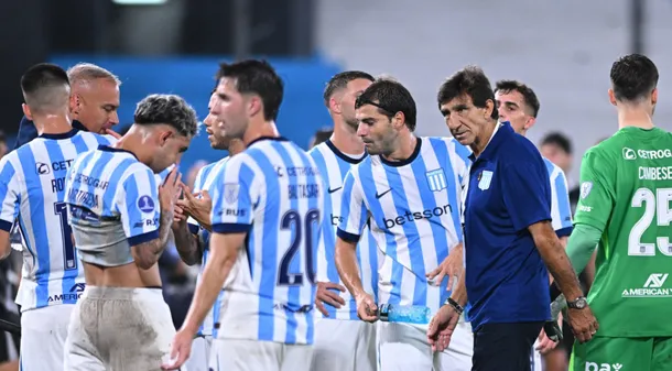Racing visita a Caracas para acomodarse en la Copa Sudamericana