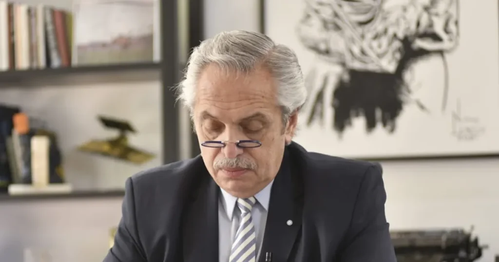 Alberto Fernández volvió a críticar al Gobierno: «Votaron a su verdugo»