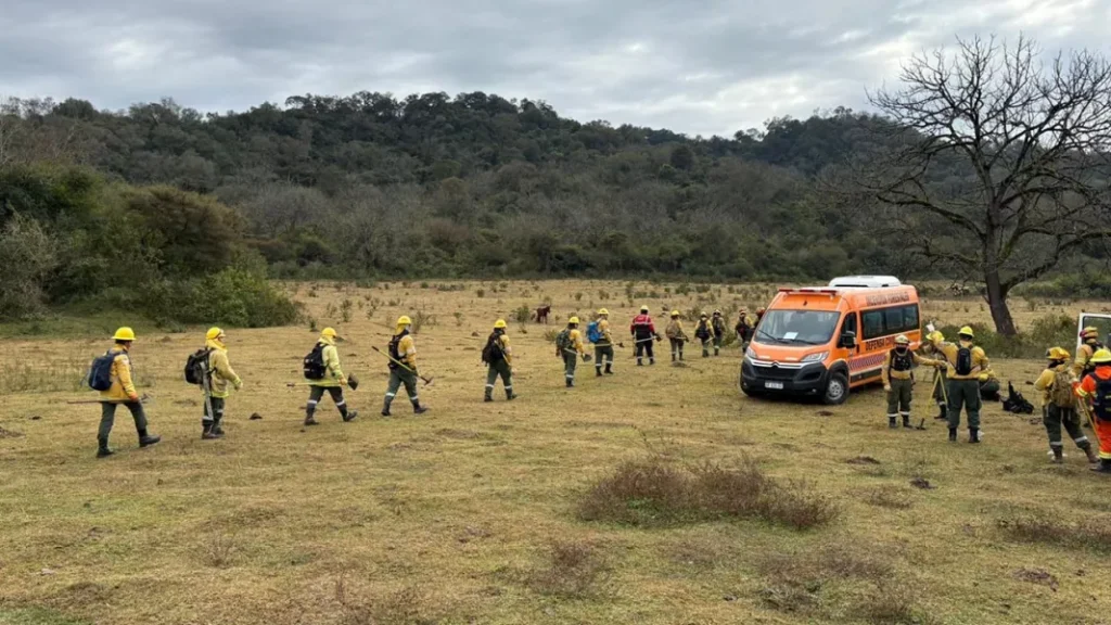 Aviones hidrantes sobrevolarán Salta por un simulacro