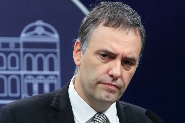 La Justicia avanza sobre Adorni y evalúa citarlo a indagatoria antes de la feria judicial
