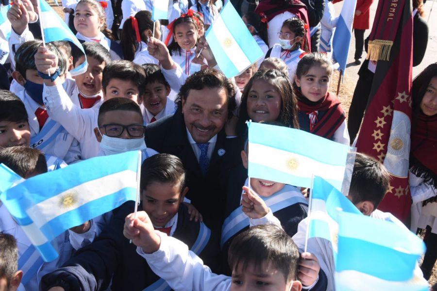 En el Día de la Patria, Sáenz convocó a construir una Argentina más federal