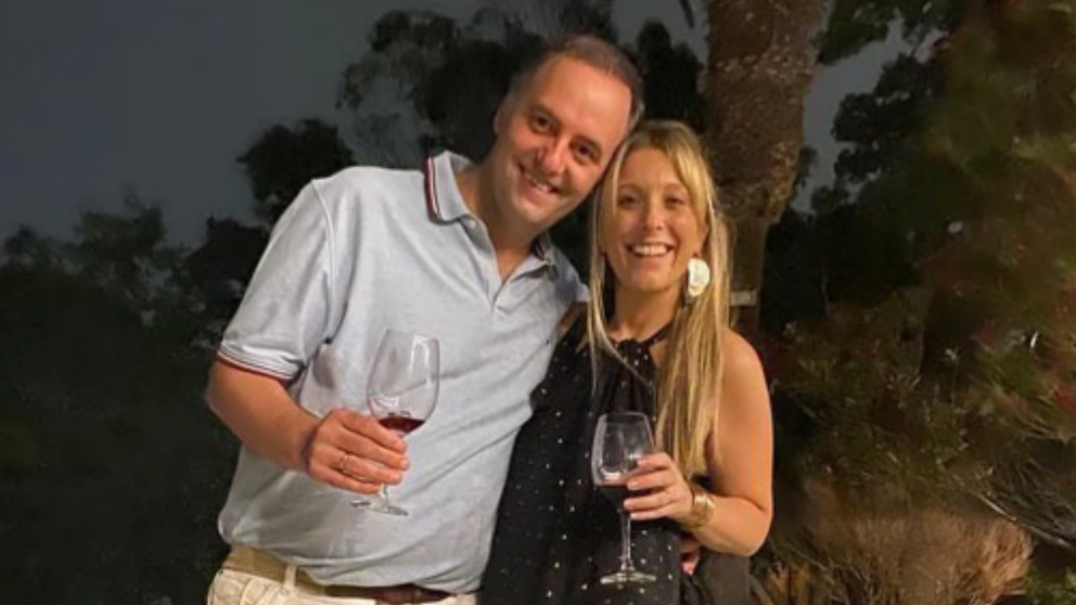 Adorni y su esposa gastaron más de $85 millones con tarjeta durante 2025