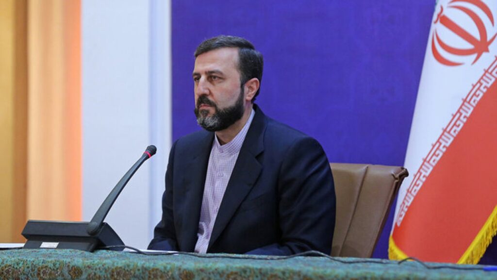 “O triunfamos o nos convertimos en mártires”, dice viceministro de Asuntos Exteriores iraní