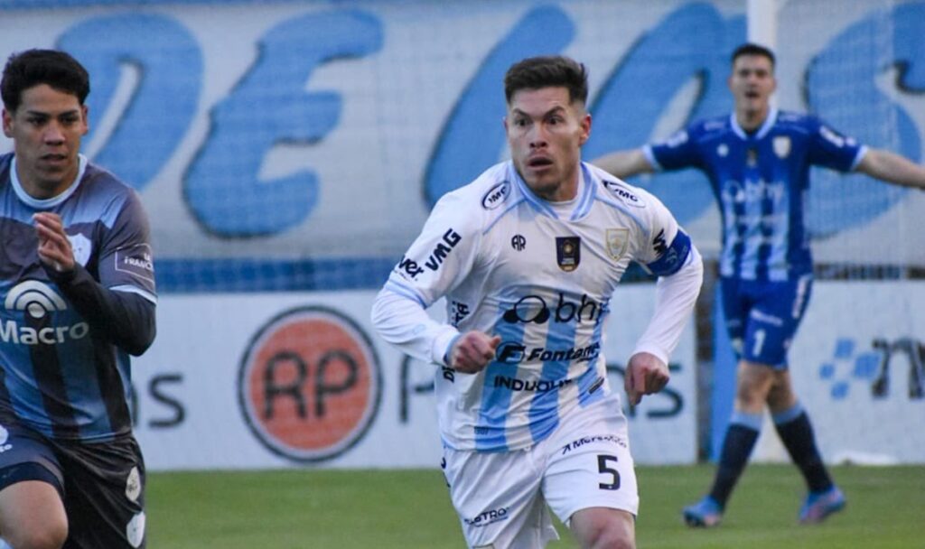 Gimnasia y Tiro volvió a perder y se hunde en el fondo de la tabla