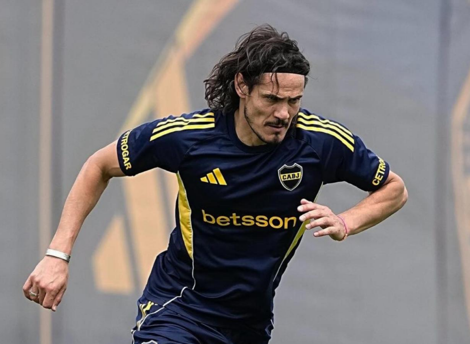 Edinson Cavani recibió el alta médica en Boca y podría volver para la Copa Libertadores