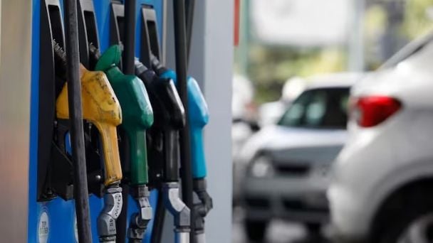 Cayó la venta de combustibles por tercer mes consecutivo