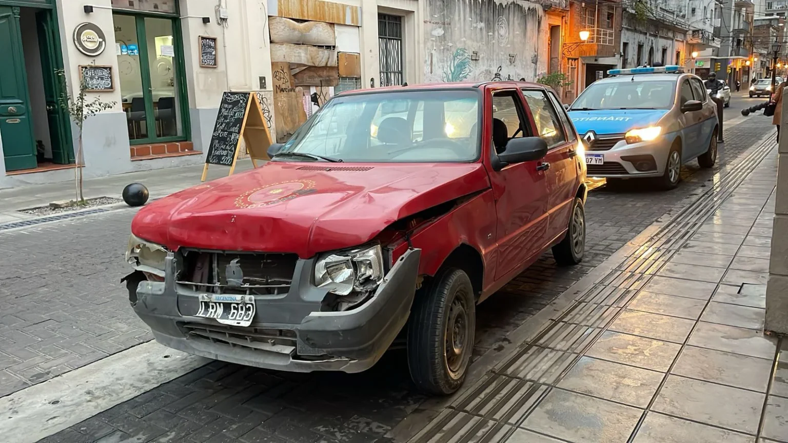 Triple choque en pleno centro salteño