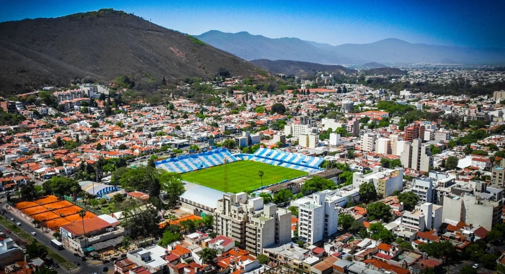 El clásico del Norte cambió de horario para no chocar con la final River-Belgrano