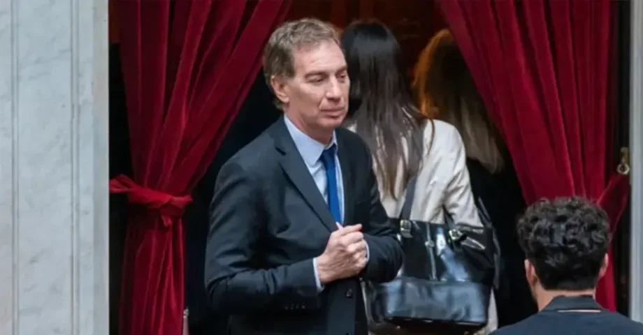 Santilli afina el respaldo de los gobernadores para la reforma electoral