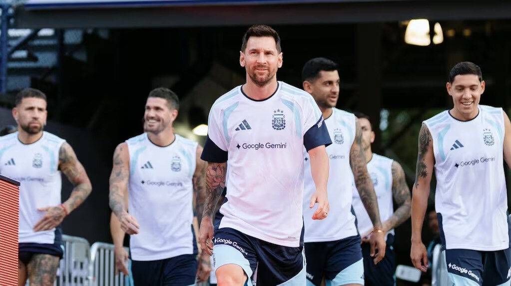 La Selección argentina se enfrenta con Argelia, en el que será su tan ansiado debut en el Mundial 2026