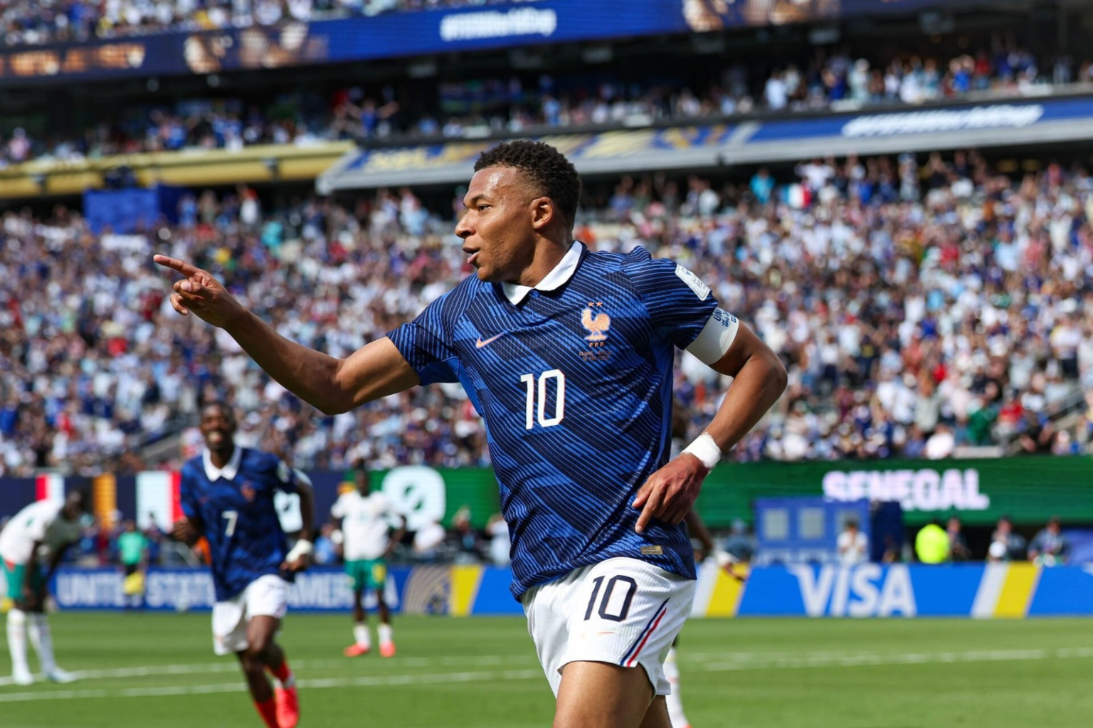 Francia impuso su jerarquía en la primera fecha y derrotó a Senegal por el Mundial 2026
