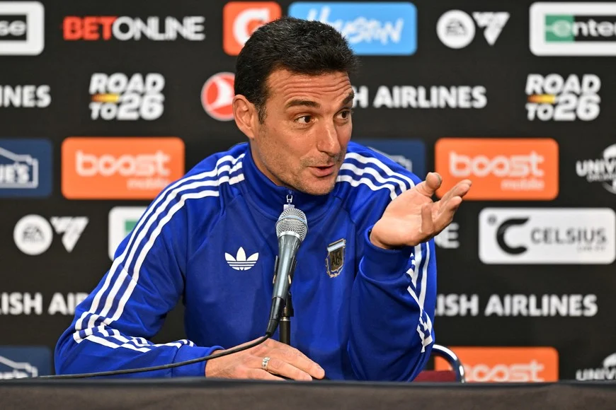 Lionel Scaloni confirmó que el “Dibu” Martínez no atajará en los amistosos