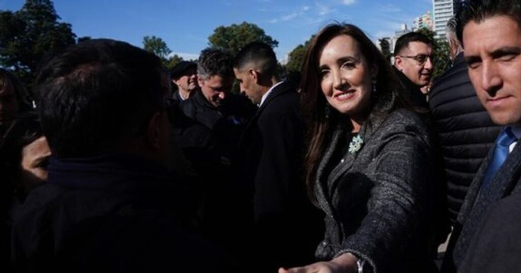 En Rosario, Villarruel cargó contra el Gobierno y habló sobre Adorni: “No hay nadie más peleado con los valores de Belgrano que él»