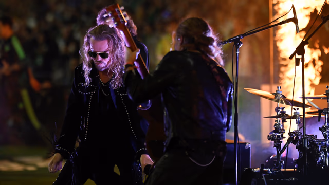 Maná en el centro de las críticas tras la eliminación de México: la canción que desató la polémica