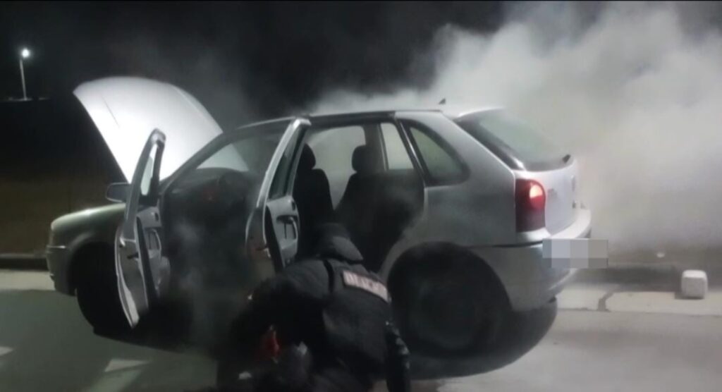 Rescataron y reanimaron a un hombre durante el incendio de un vehículo en La Ciénaga