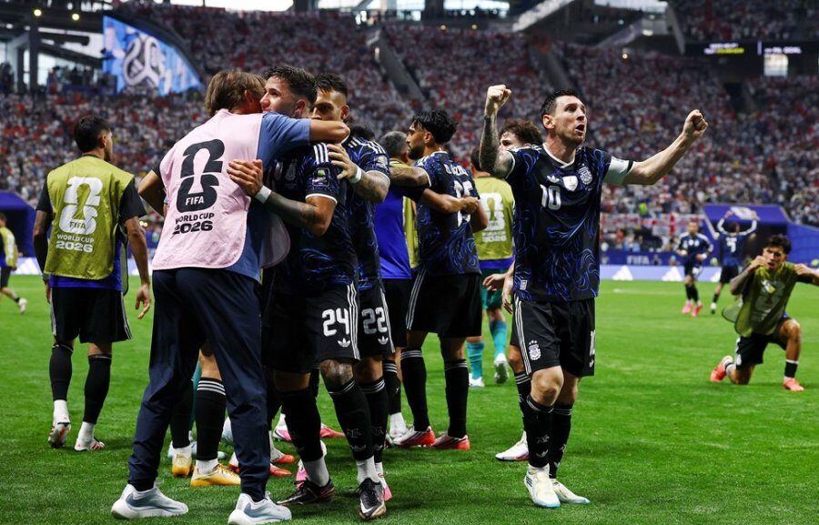 La Selección argentina le ganó un partido para el infarto a Inglaterra y se metió en la gran final del Mundial 2026