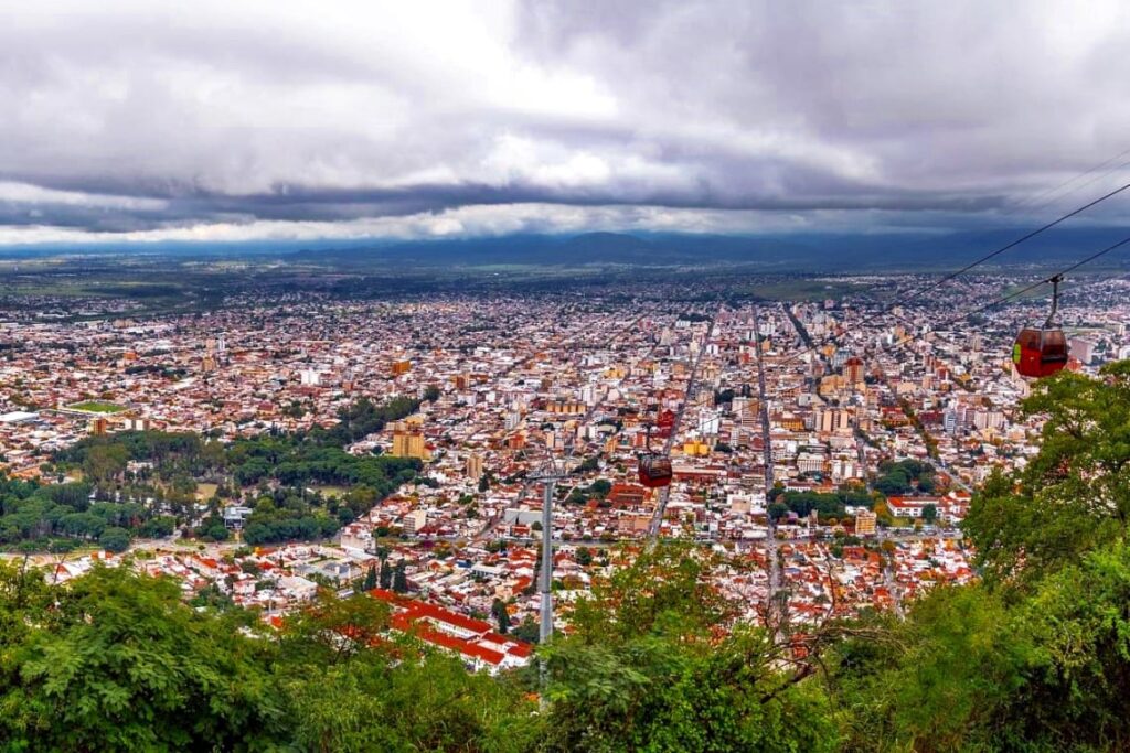 Pronóstico del tiempo en Salta: frío, nubes y máximas de hasta 23°C esta semana