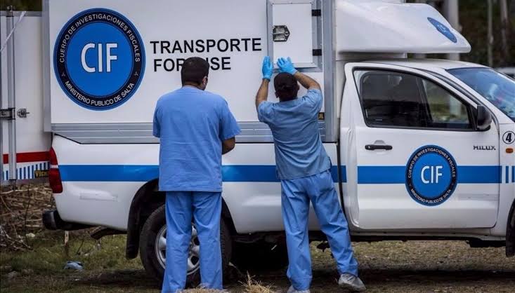 Investigan la muerte violenta de una mujer en La Silleta: detuvieron a su pareja