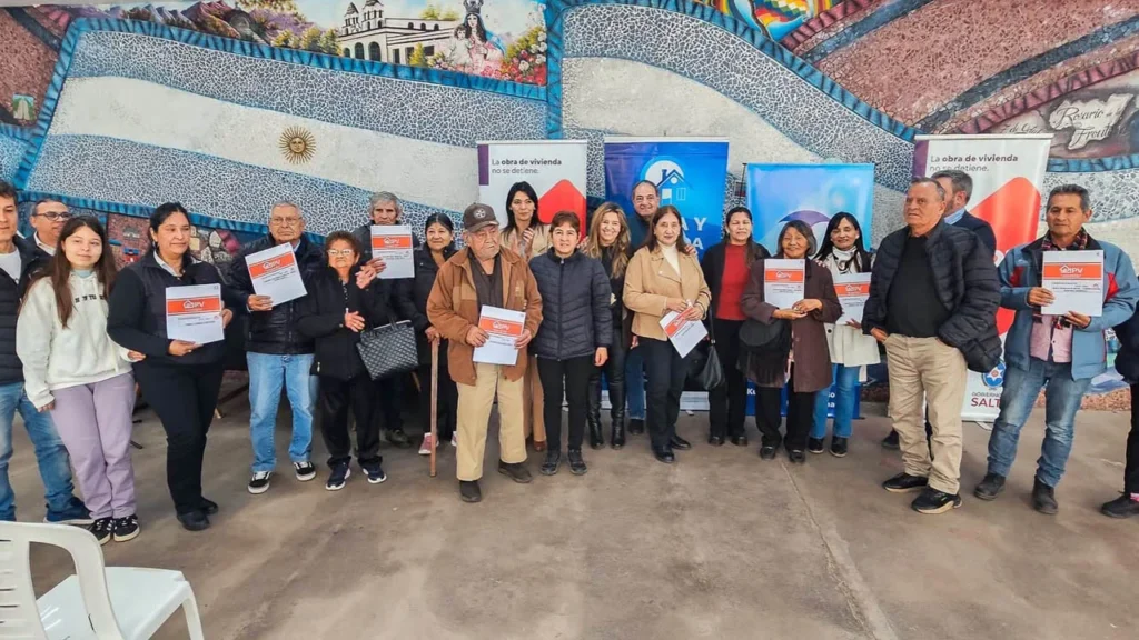 Más de 50 familias de Rosario de la Frontera avanzaron con la escrituración de sus viviendas